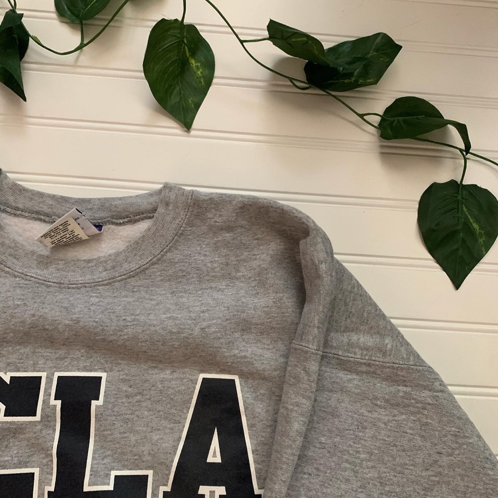 ✰ UCLA champion crewneck ✰